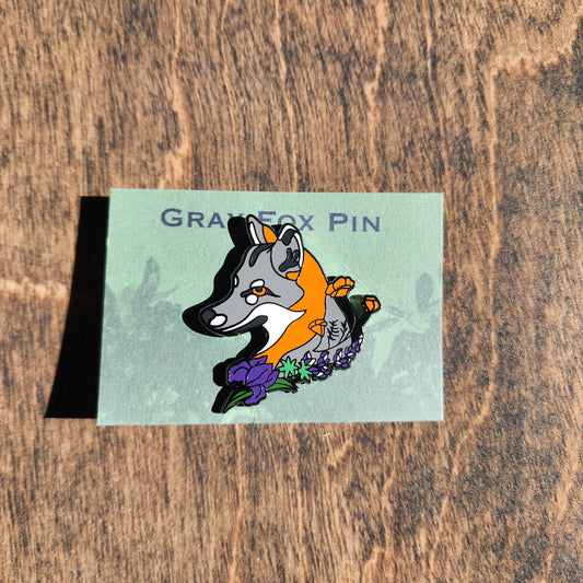 Gray Fox Pin