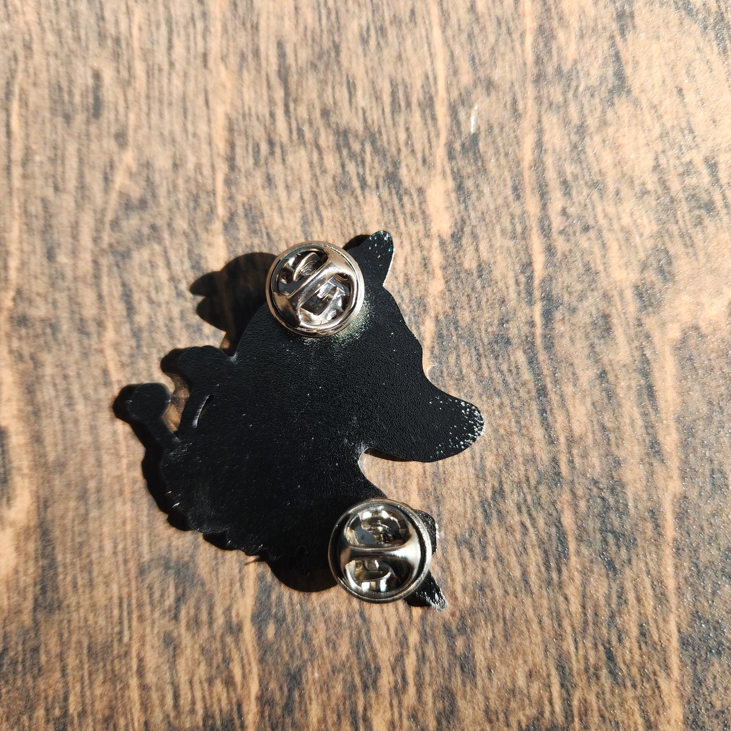 Gray Fox Pin